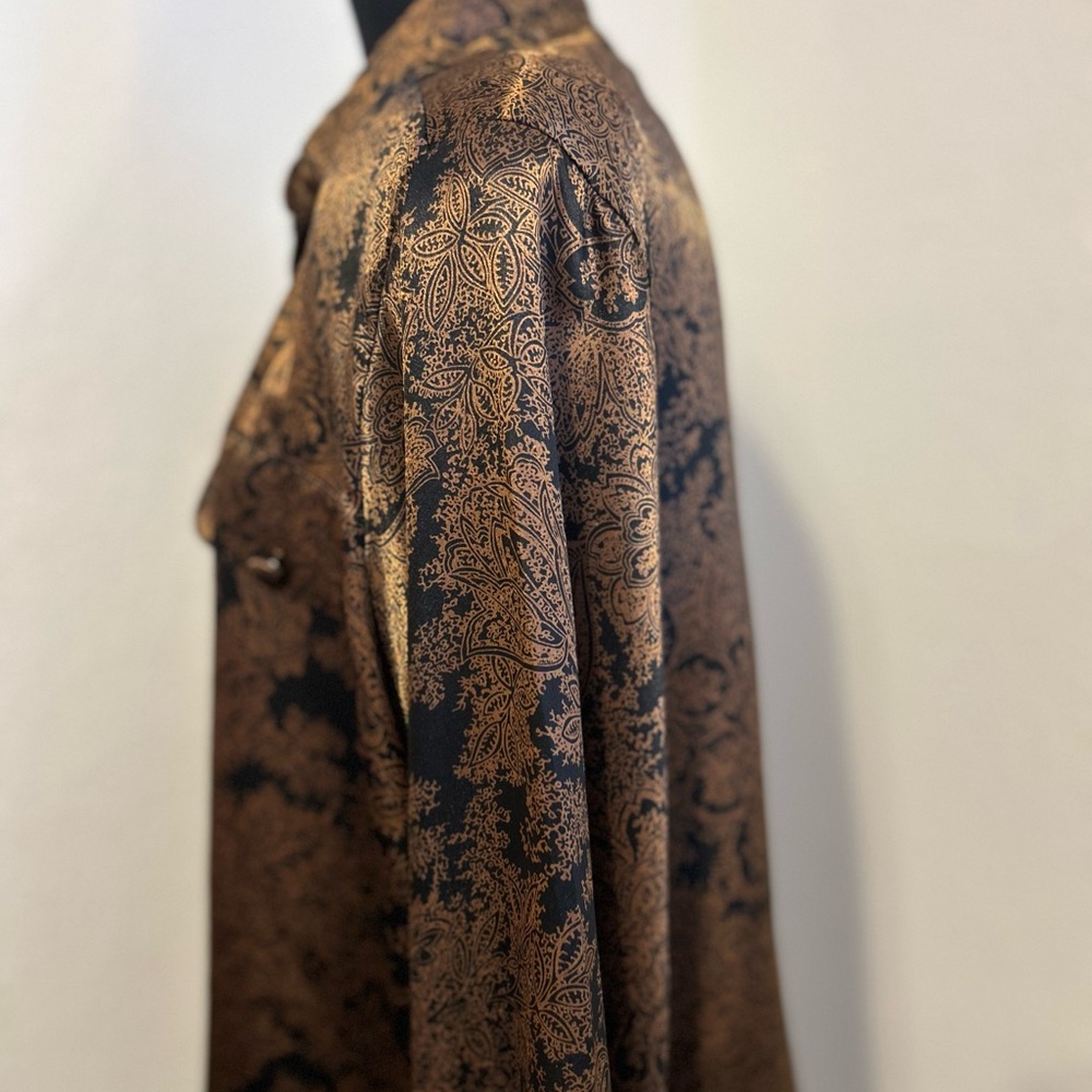 Elegant Black and Gold Paisley Button Down Shirt